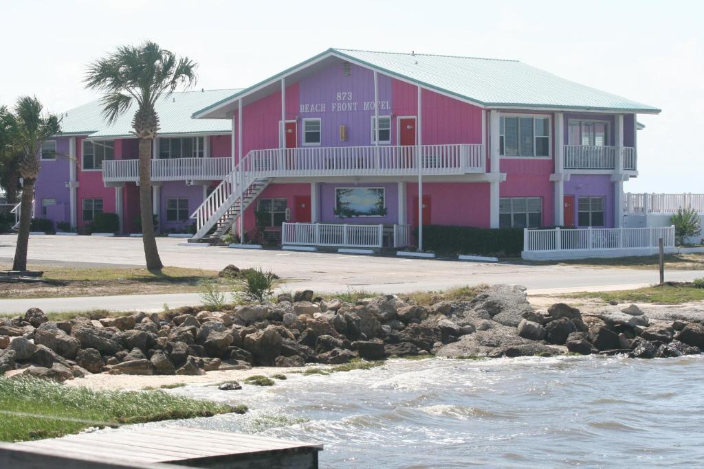 Beach Front Motel Cedar Key Exterior photo